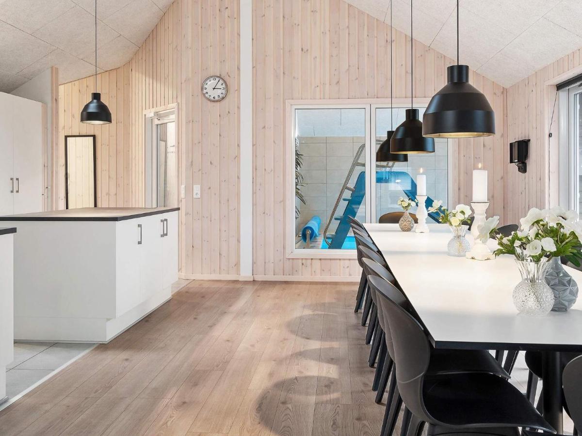 18 Person Holiday Home In Hasselberg Kappeln Eksteriør billede