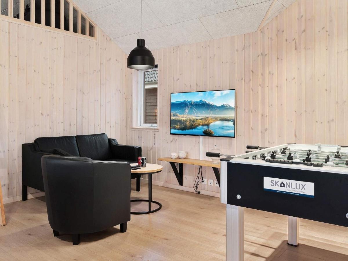 18 Person Holiday Home In Hasselberg Kappeln Eksteriør billede